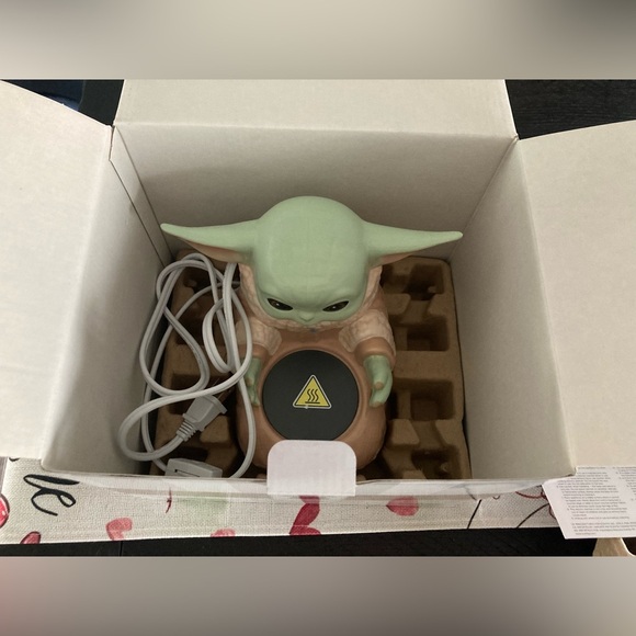 Disney Star Wars Grogu Scentsy warmer - Picture 4 of 10